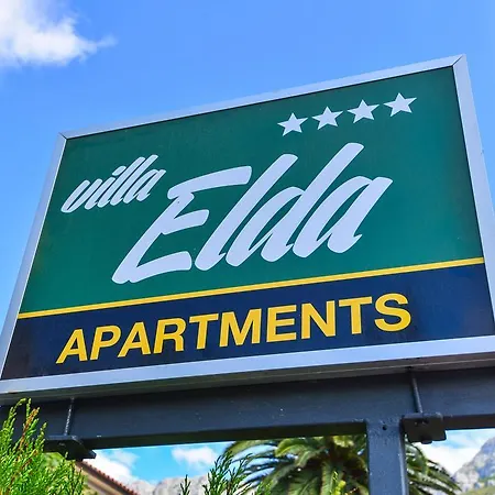 Elda Apartment *